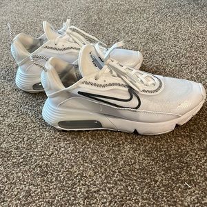 Nike 2090s